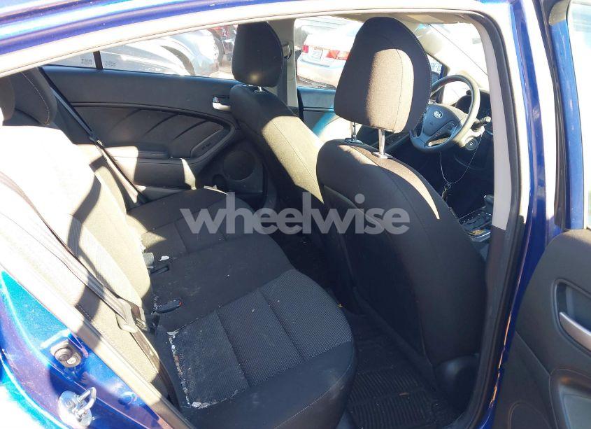 Photo 8 of 2017 Kia Forte LX (VIN 3KPFK4A76HE052419)