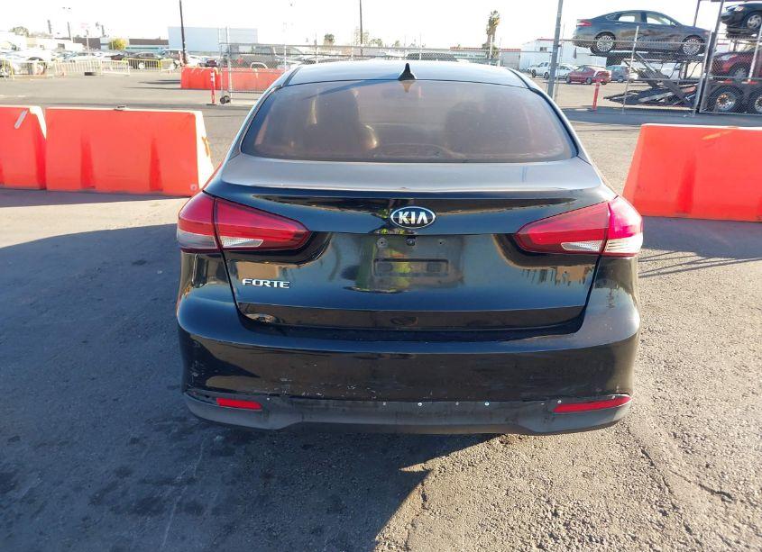 Photo 16 of 2017 Kia Forte LX (VIN 3KPFK4A76HE064098)