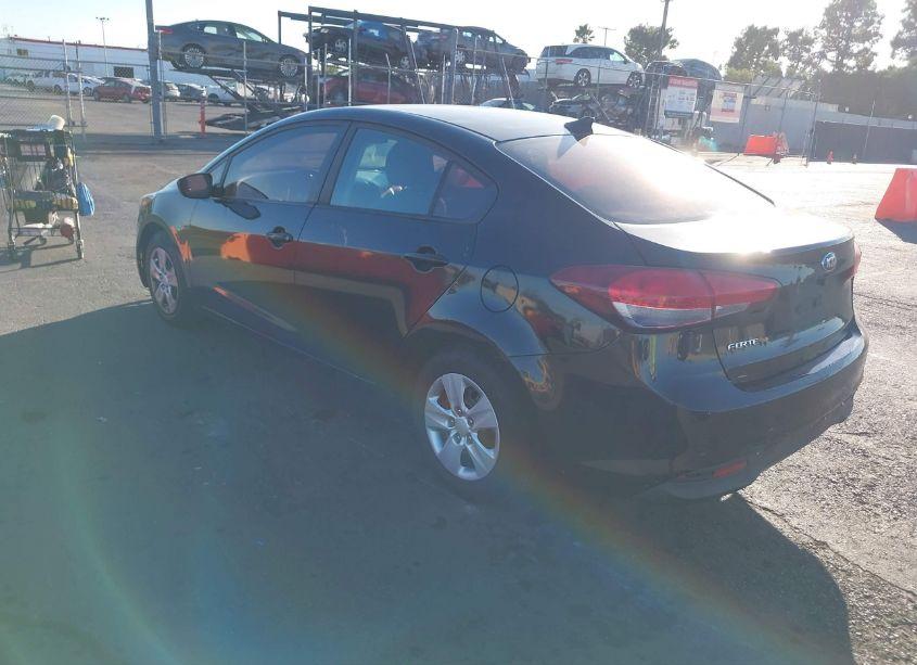 Photo 3 of 2017 Kia Forte LX (VIN 3KPFK4A76HE064098)