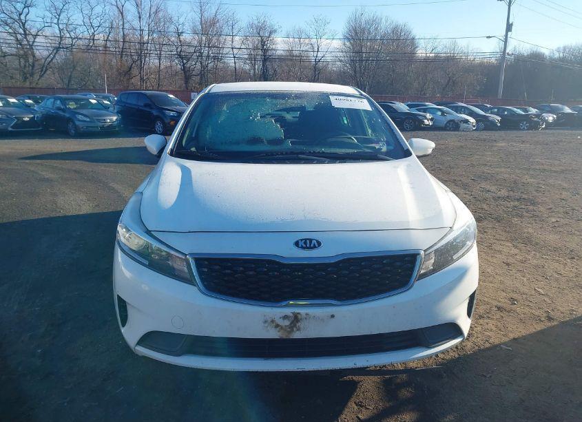 Photo 12 of 2017 Kia Forte LX (VIN 3KPFK4A76HE100839)