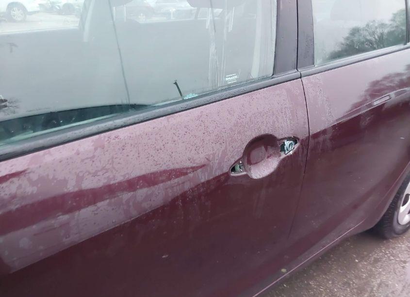 Photo 6 of 2018 Kia Forte LX (VIN 3KPFK4A76JE187468)