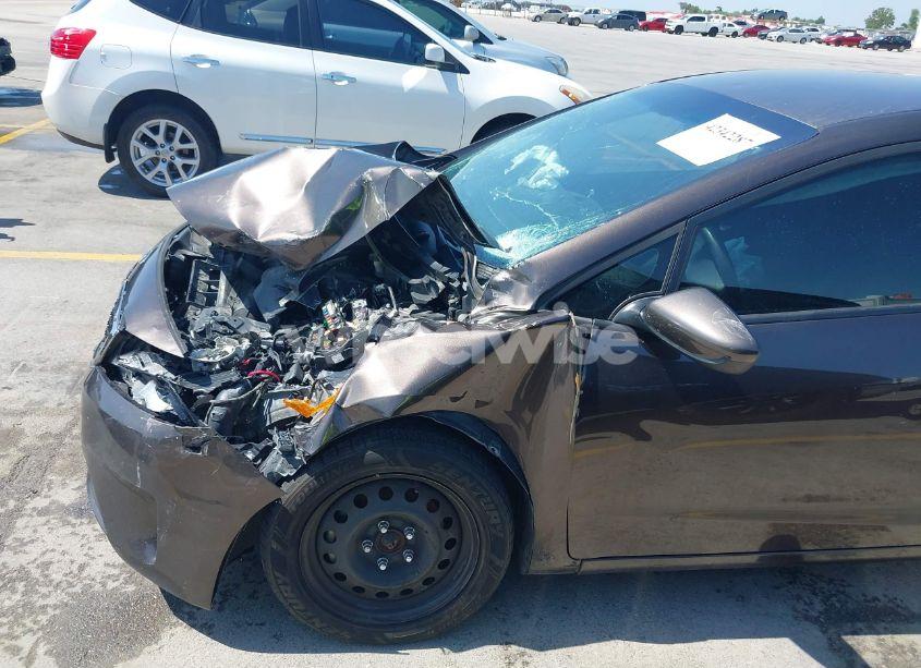 Photo 6 of 2018 Kia Forte LX (VIN 3KPFK4A76JE194226)