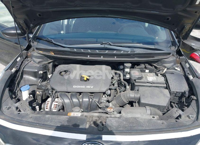 Photo 10 of 2018 Kia Forte LX (VIN 3KPFK4A76JE221683)