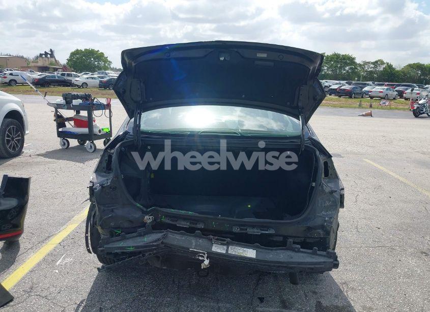 Photo 17 of 2018 Kia Forte LX (VIN 3KPFK4A76JE221683)