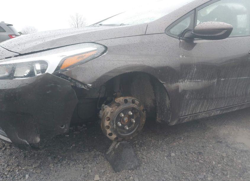 Photo 6 of 2018 Kia Forte LX (VIN 3KPFK4A76JE227399)