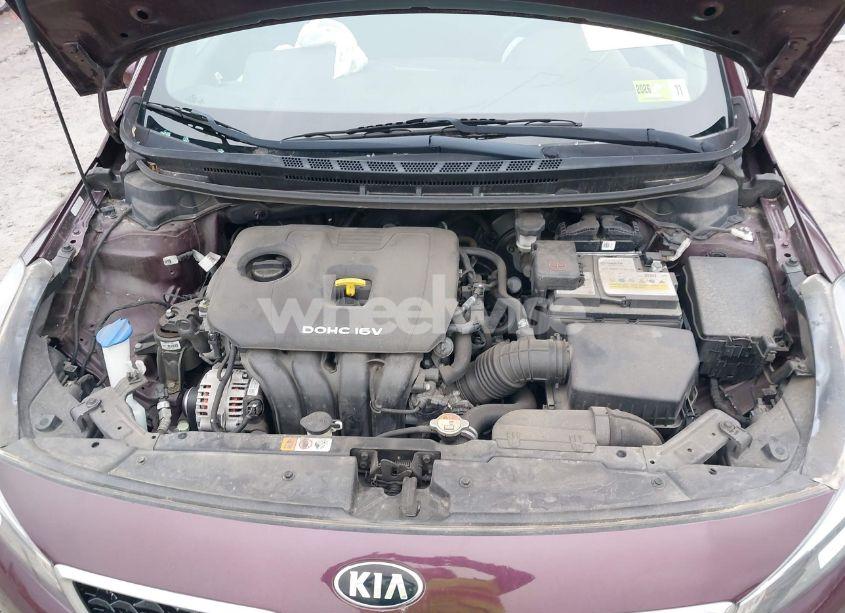 Photo 10 of 2018 Kia Forte LX (VIN 3KPFK4A76JE270334)