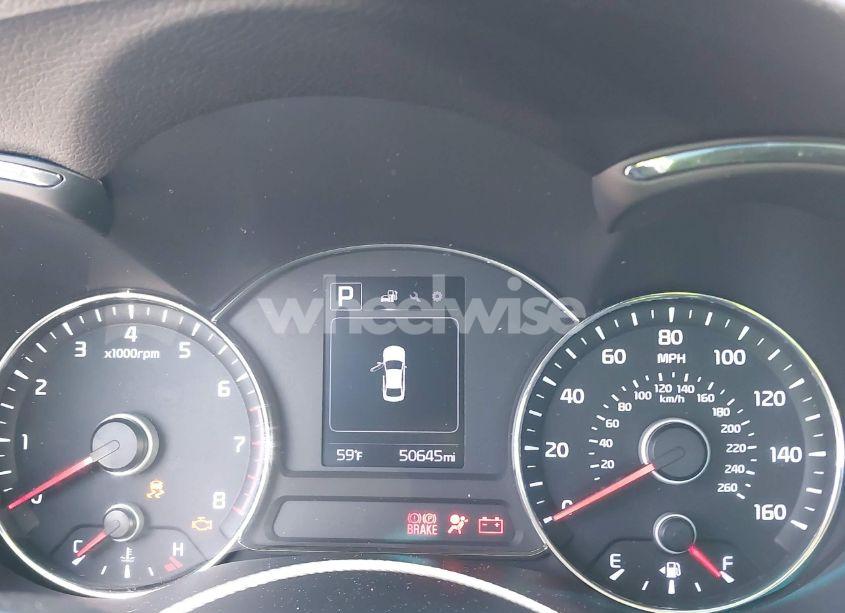 Photo 7 of 2018 Kia Forte LX (VIN 3KPFK4A76JE284654)