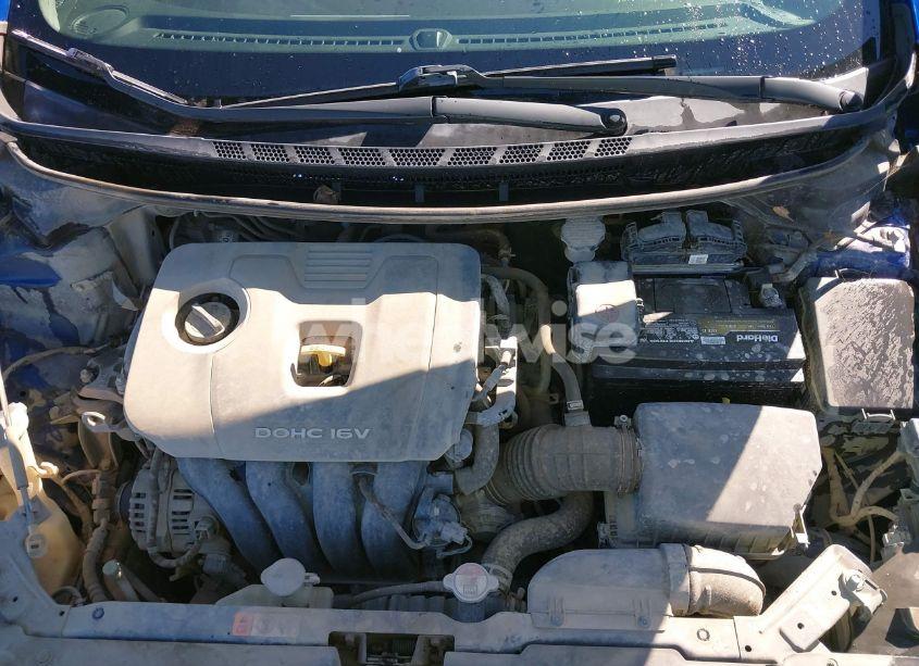 Photo 10 of 2017 Kia Forte LX (VIN 3KPFK4A77HE035886)