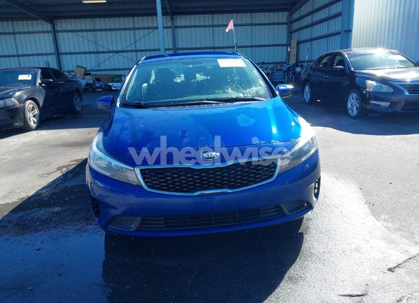 Photo 12 of 2017 Kia Forte LX (VIN 3KPFK4A77HE035886)