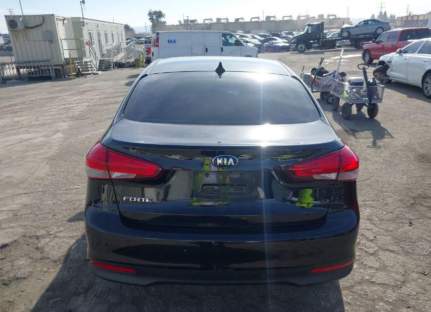 Photo 16 of 2017 Kia Forte LX (VIN 3KPFK4A77HE059203)