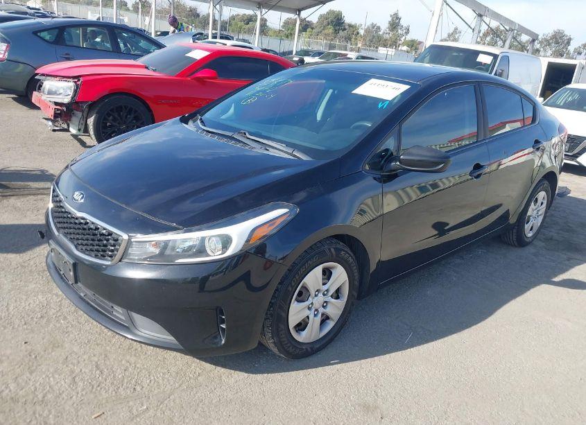 Photo 2 of 2017 Kia Forte LX (VIN 3KPFK4A77HE059203)