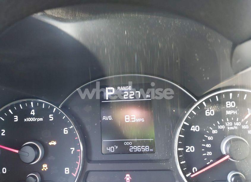 Photo 16 of 2017 Kia Forte LX (VIN 3KPFK4A77HE063302)