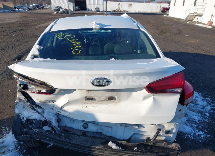 Photo 17 of 2017 Kia Forte LX (VIN 3KPFK4A77HE063302)