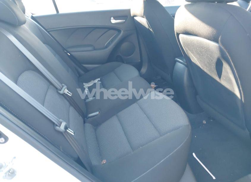 Photo 8 of 2017 Kia Forte LX (VIN 3KPFK4A77HE063302)