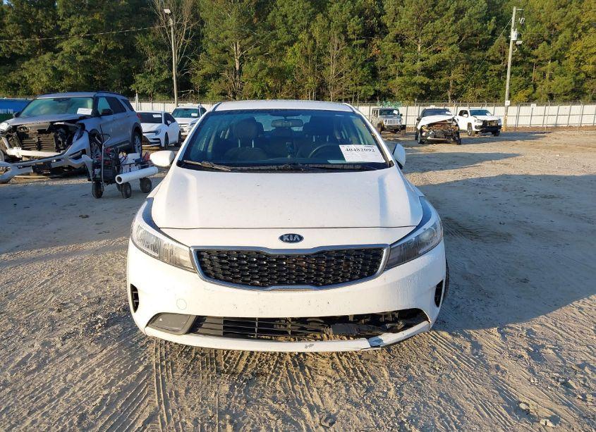 Photo 12 of 2017 Kia Forte LX (VIN 3KPFK4A77HE065549)