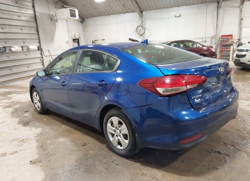 Photo 3 of 2017 Kia Forte LX (VIN 3KPFK4A77HE078110)