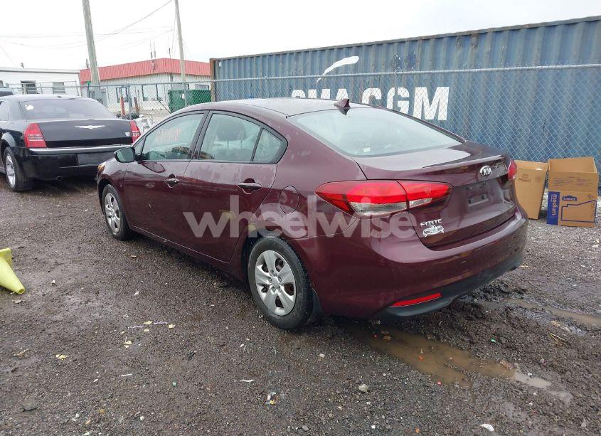 Photo 14 of 2017 Kia Forte LX (VIN 3KPFK4A77HE082478)
