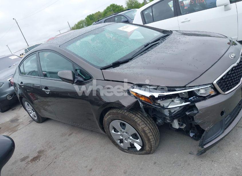 Photo 13 of 2017 Kia Forte LX (VIN 3KPFK4A77HE086630)