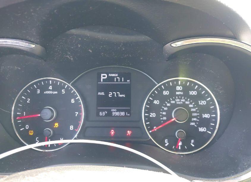 Photo 7 of 2017 Kia Forte LX (VIN 3KPFK4A77HE094632)