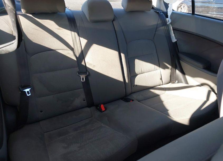 Photo 8 of 2017 Kia Forte LX (VIN 3KPFK4A77HE094632)