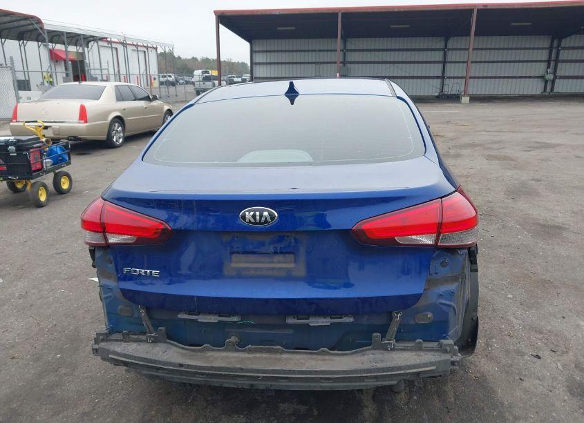 Photo 16 of 2017 Kia Forte LX (VIN 3KPFK4A77HE099605)