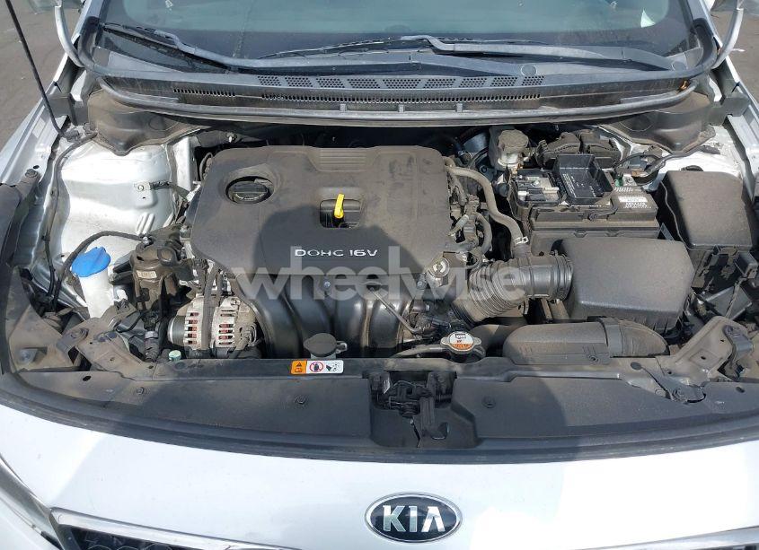 Photo 10 of 2017 Kia Forte LX (VIN 3KPFK4A77HE106312)