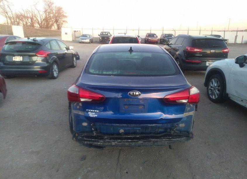 Photo 16 of 2017 Kia Forte LX (VIN 3KPFK4A77HE107203)