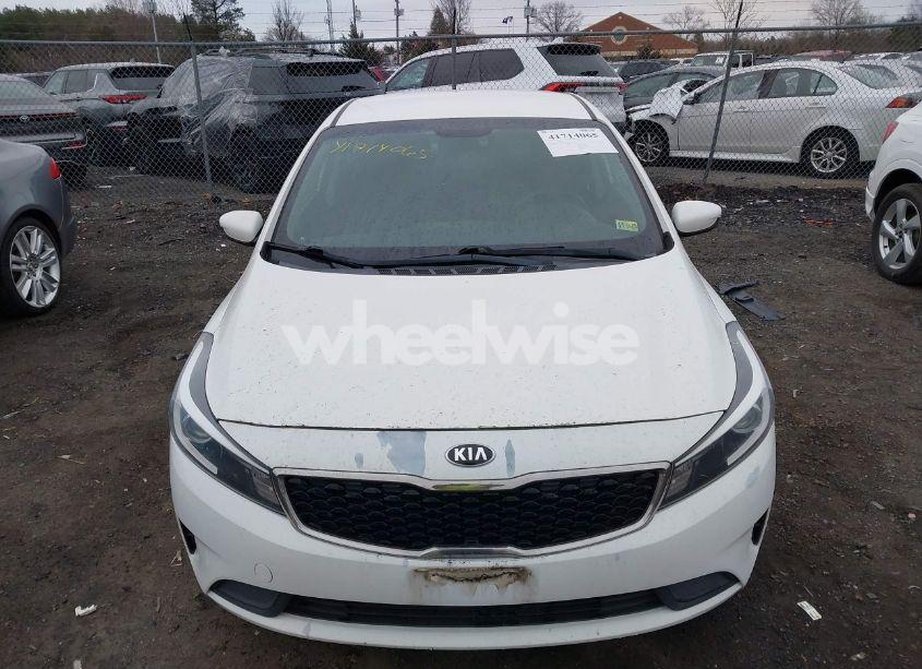 Photo 12 of 2017 Kia Forte LX (VIN 3KPFK4A77HE111123)