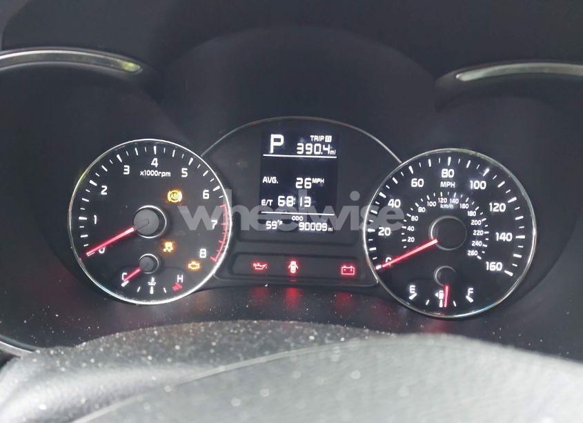 Photo 7 of 2017 Kia Forte LX (VIN 3KPFK4A77HE111123)