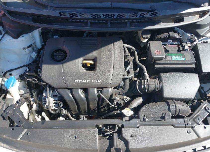 Photo 10 of 2017 Kia Forte LX (VIN 3KPFK4A77HE158281)