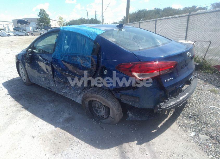 Photo 3 of 2017 Kia Forte LX (VIN 3KPFK4A77HE159981)