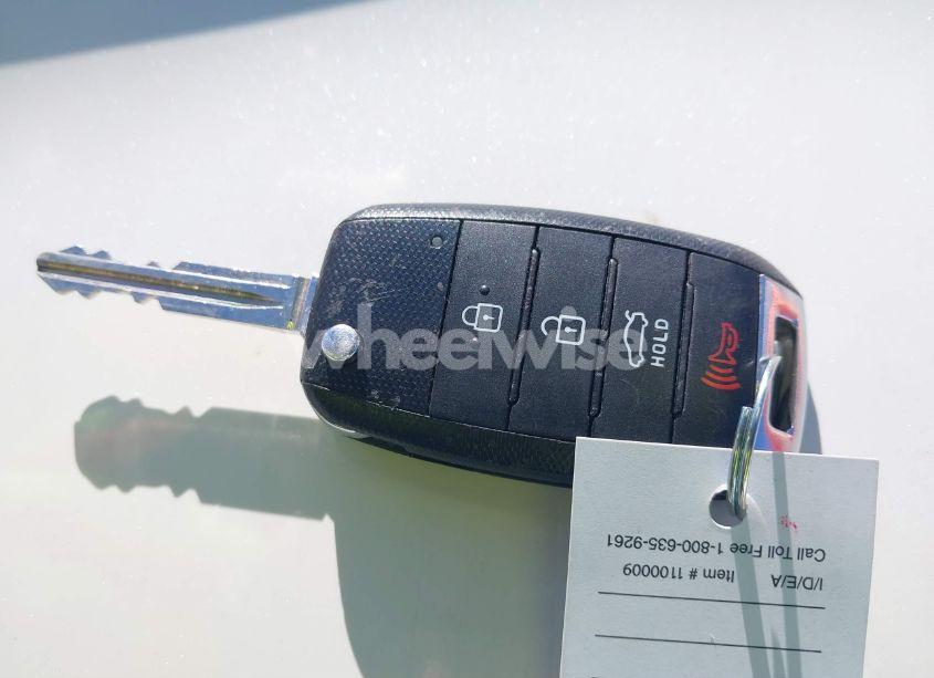 Photo 11 of 2018 Kia Forte LX (VIN 3KPFK4A77JE236371)