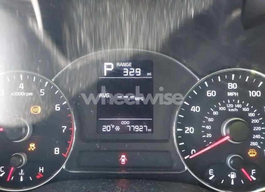 Photo 15 of 2018 Kia Forte LX (VIN 3KPFK4A77JE236371)