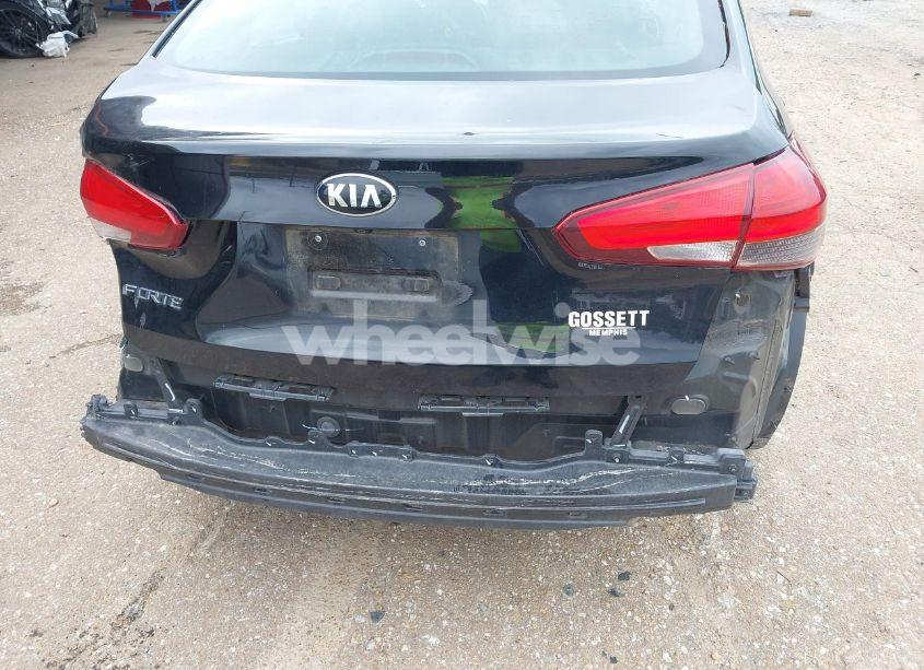 Photo 17 of 2018 Kia Forte LX (VIN 3KPFK4A77JE283531)