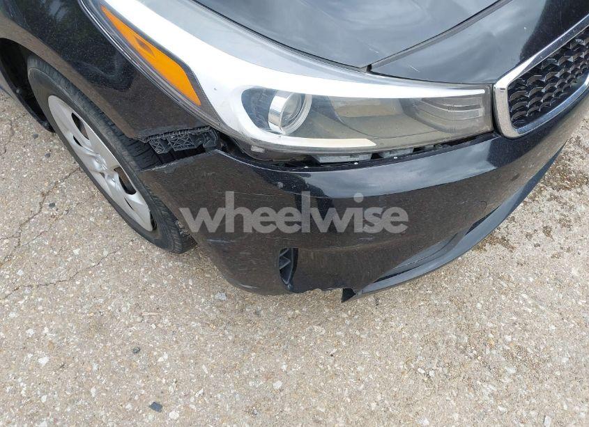 Photo 18 of 2018 Kia Forte LX (VIN 3KPFK4A77JE283531)