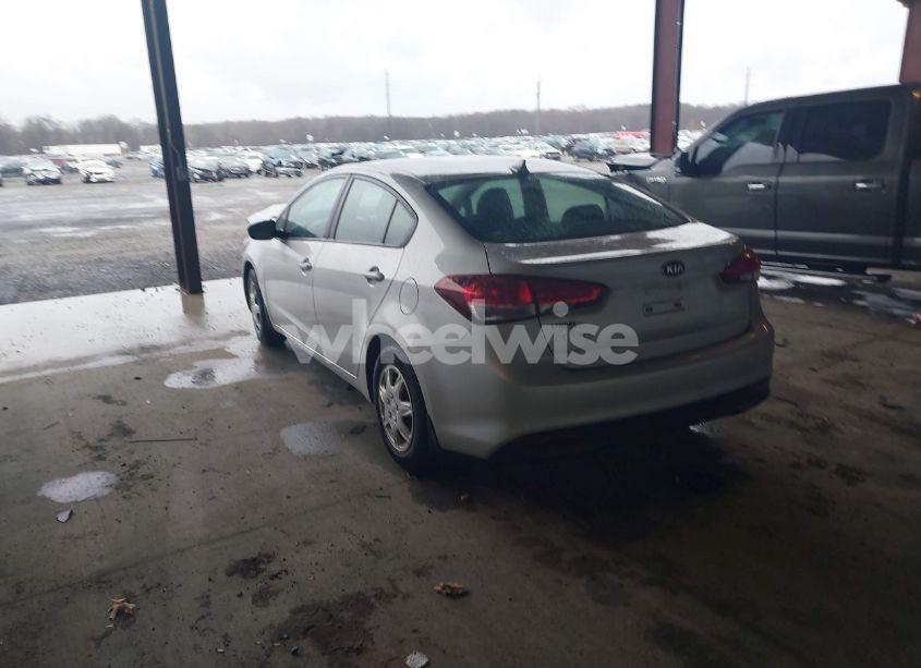 Photo 3 of 2017 Kia Forte LX (VIN 3KPFK4A78HE017364)