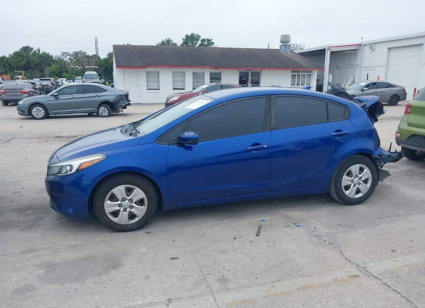Photo 14 of 2017 Kia Forte LX (VIN 3KPFK4A78HE034181)