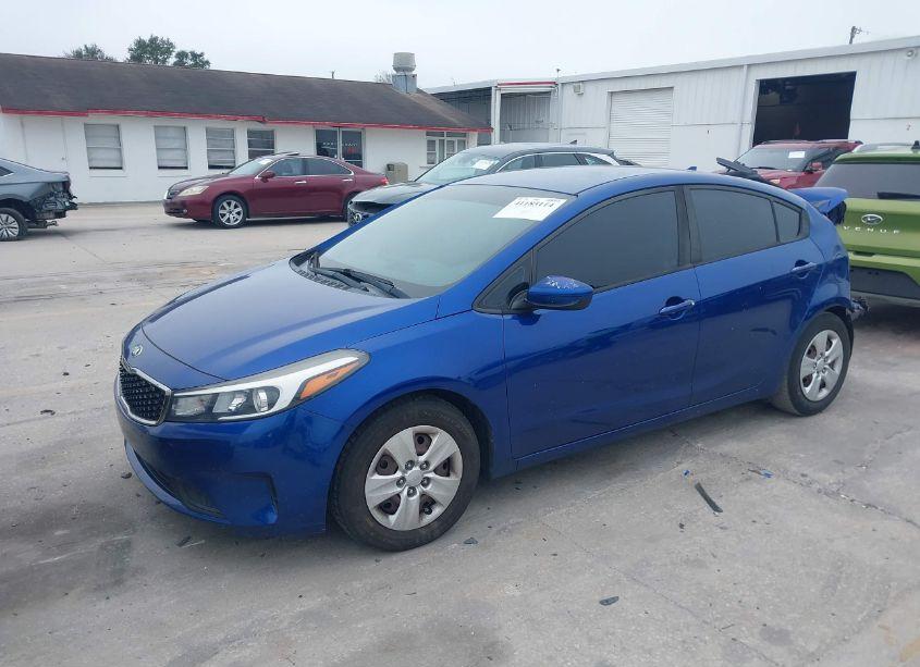 Photo 2 of 2017 Kia Forte LX (VIN 3KPFK4A78HE034181)