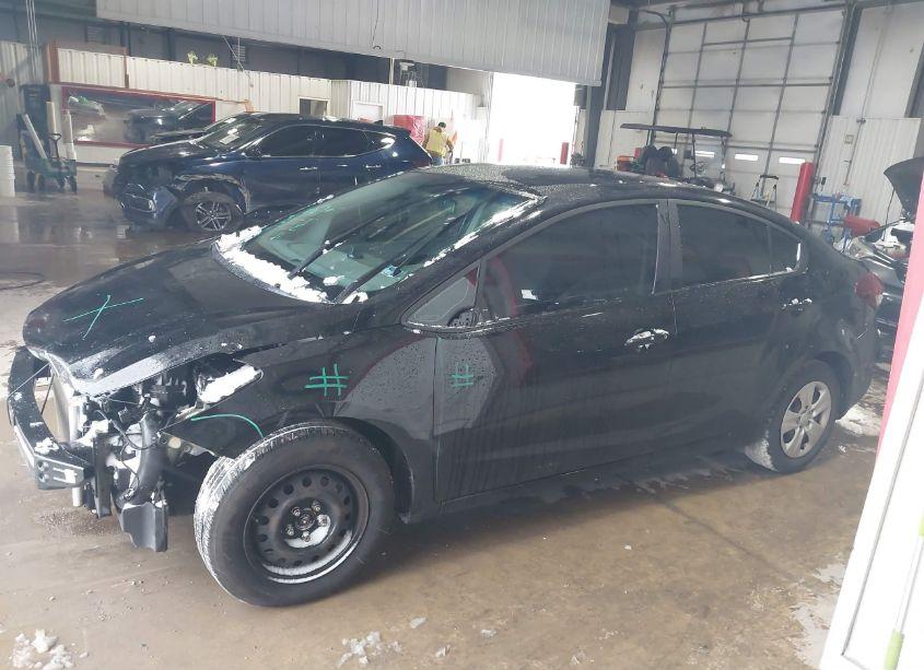 Photo 14 of 2017 Kia Forte LX (VIN 3KPFK4A78HE057413)