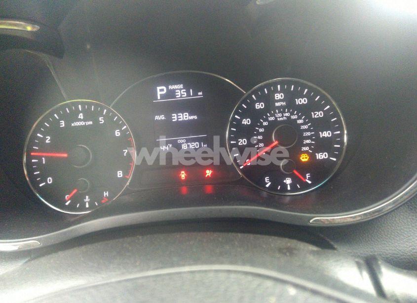 Photo 15 of 2017 Kia Forte LX (VIN 3KPFK4A78HE070615)