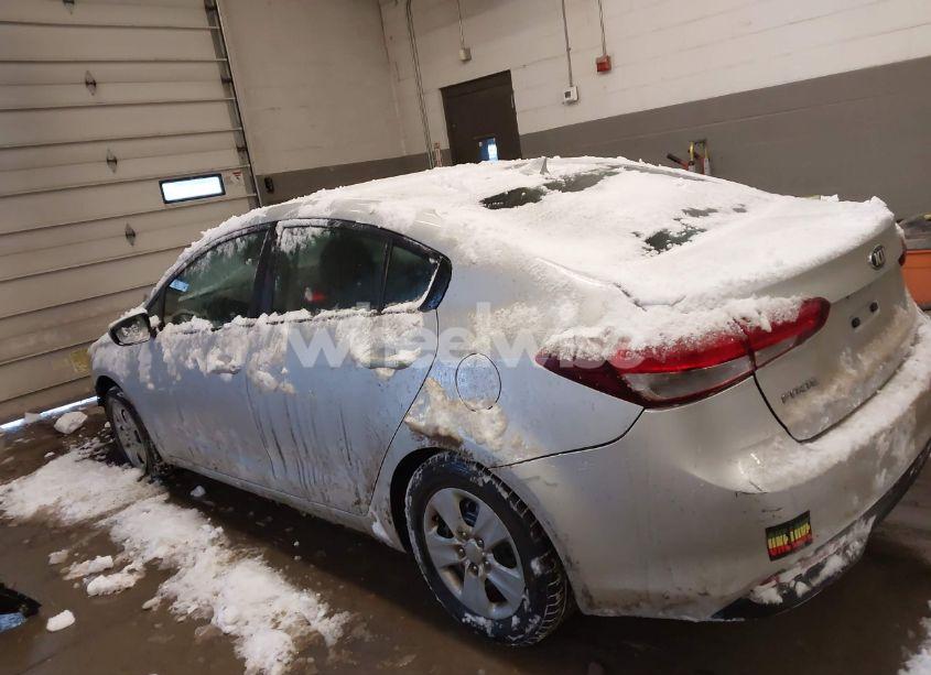 Photo 15 of 2017 Kia Forte LX (VIN 3KPFK4A78HE101961)