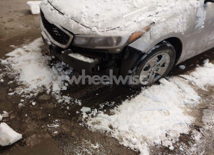 Photo 6 of 2017 Kia Forte LX (VIN 3KPFK4A78HE101961)