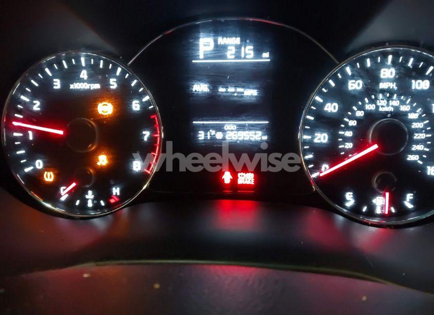 Photo 7 of 2017 Kia Forte LX (VIN 3KPFK4A78HE101961)