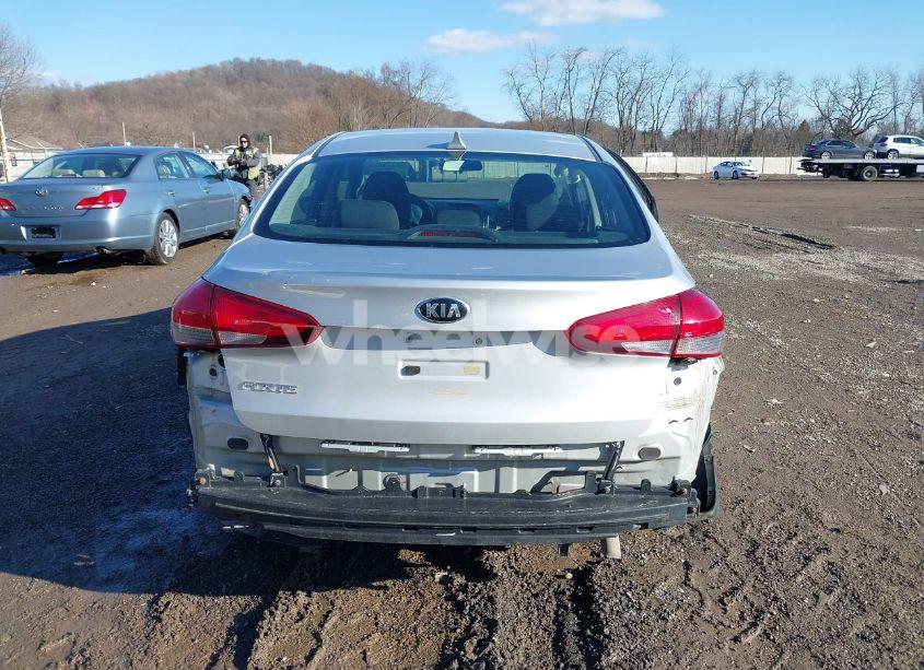 Photo 16 of 2017 Kia Forte LX (VIN 3KPFK4A78HE133583)