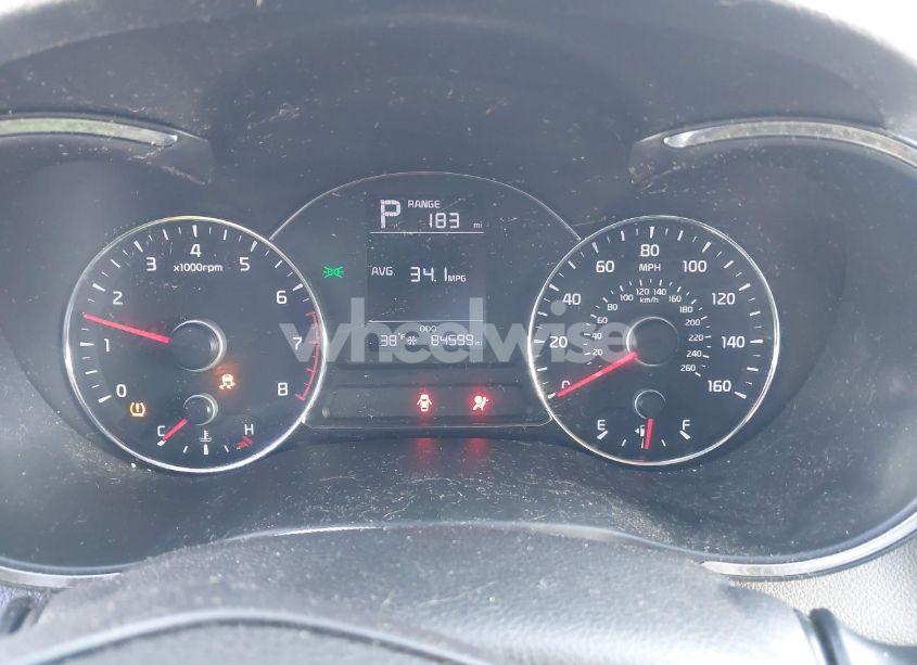 Photo 7 of 2017 Kia Forte LX (VIN 3KPFK4A78HE133583)