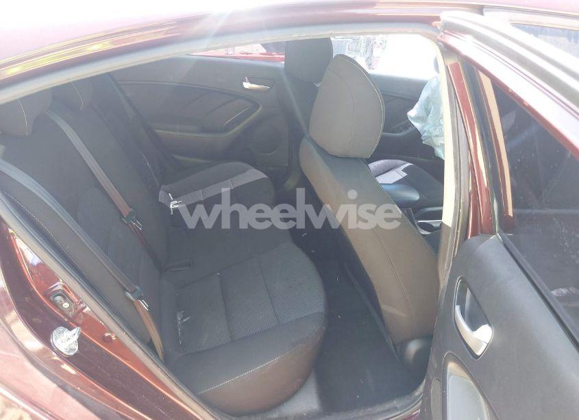 Photo 8 of 2017 Kia Forte LX (VIN 3KPFK4A78HE135379)