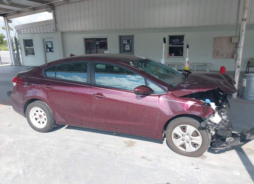 Photo 14 of 2017 Kia Forte LX (VIN 3KPFK4A78HE137553)