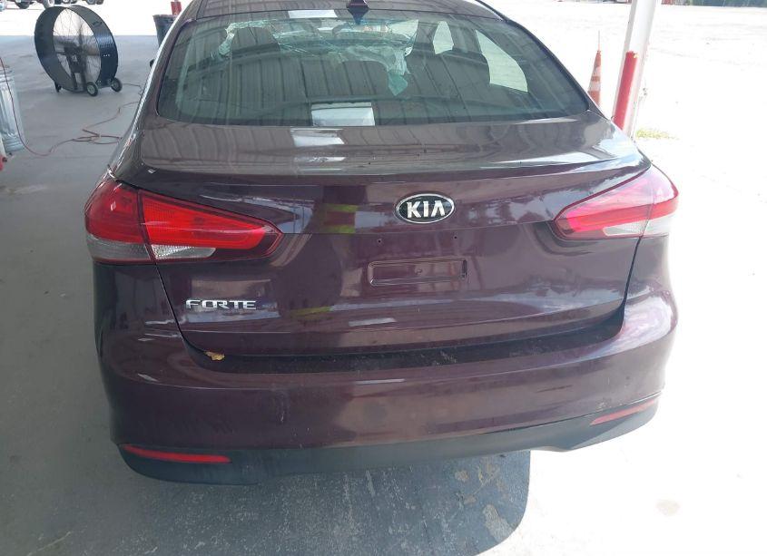 Photo 17 of 2017 Kia Forte LX (VIN 3KPFK4A78HE137553)