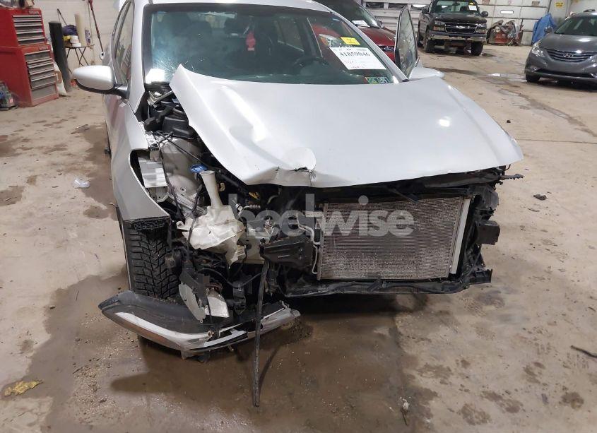 Photo 6 of 2017 Kia Forte LX (VIN 3KPFK4A78HE141215)