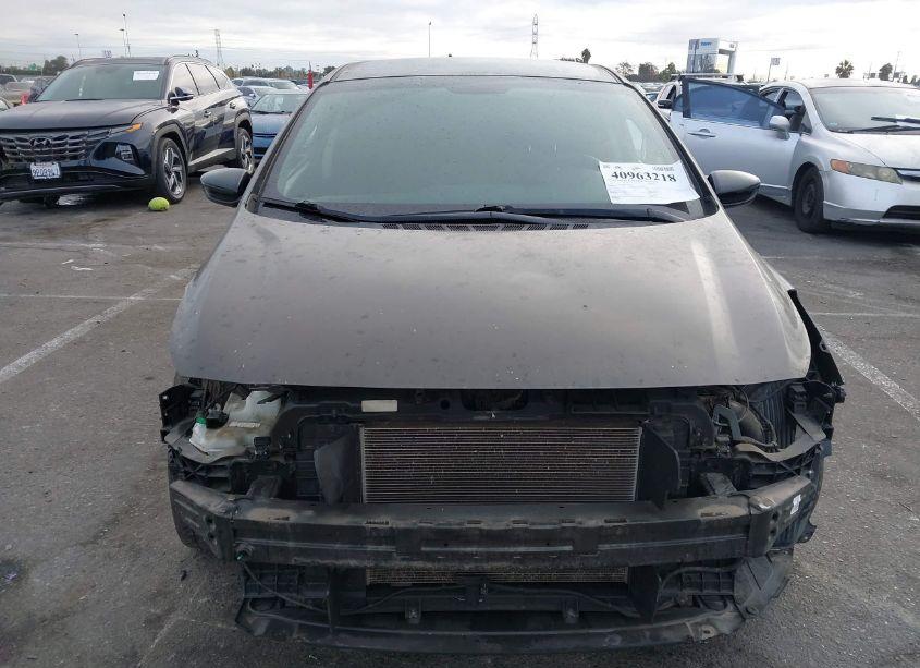 Photo 13 of 2017 Kia Forte LX (VIN 3KPFK4A78HE151775)